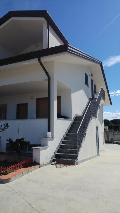 Appartamento Tra Mare E Lago Foce Varano Exterior foto
